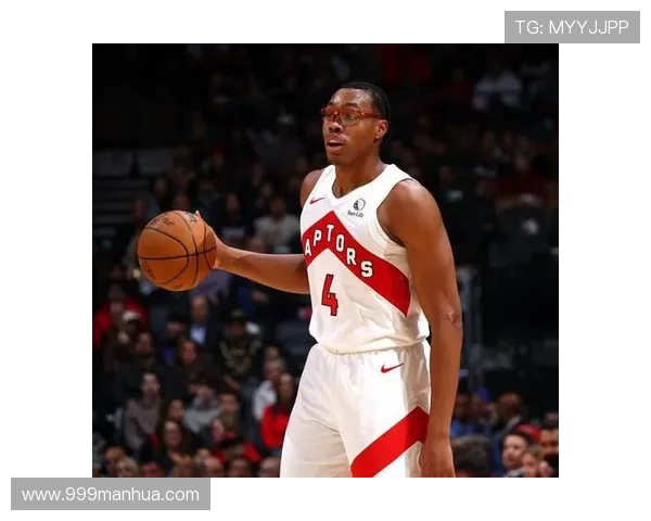 巴恩斯12投5中三分7中3砍15分6板1助攻稳定发挥表现亮眼